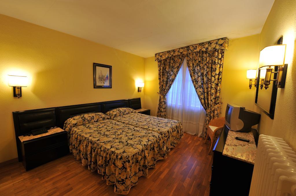 Hotel Tall De Conill Capellades Pokoj fotografie