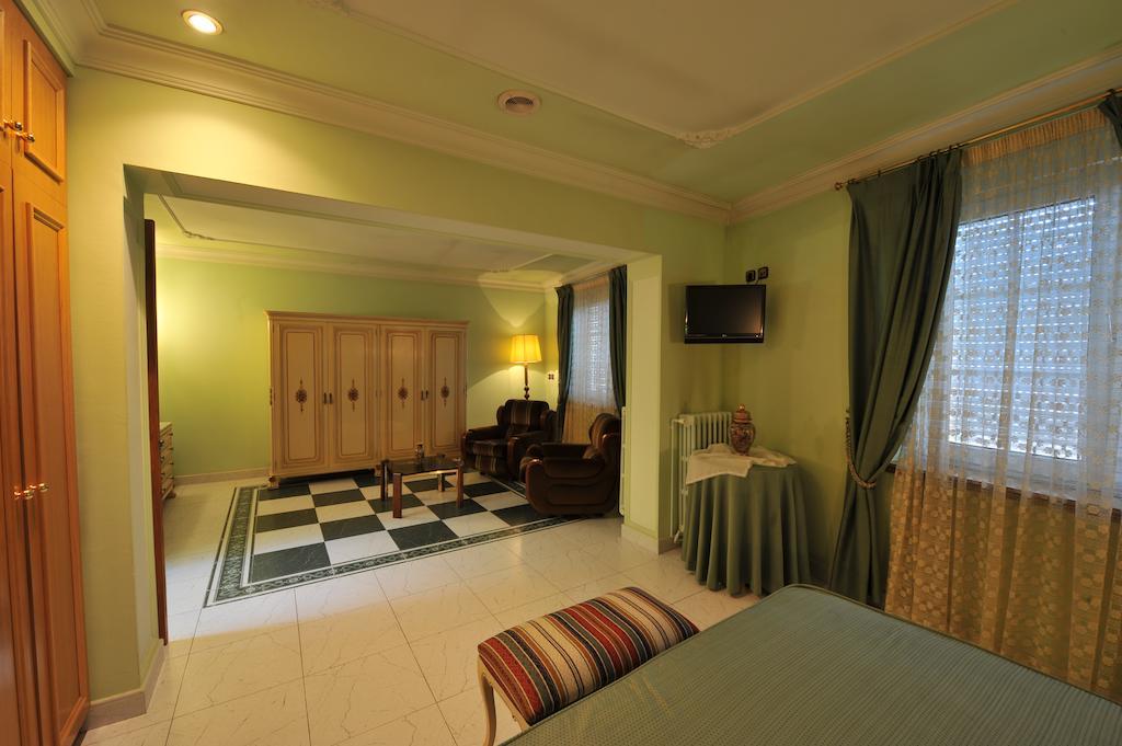 Hotel Tall De Conill Capellades Pokoj fotografie